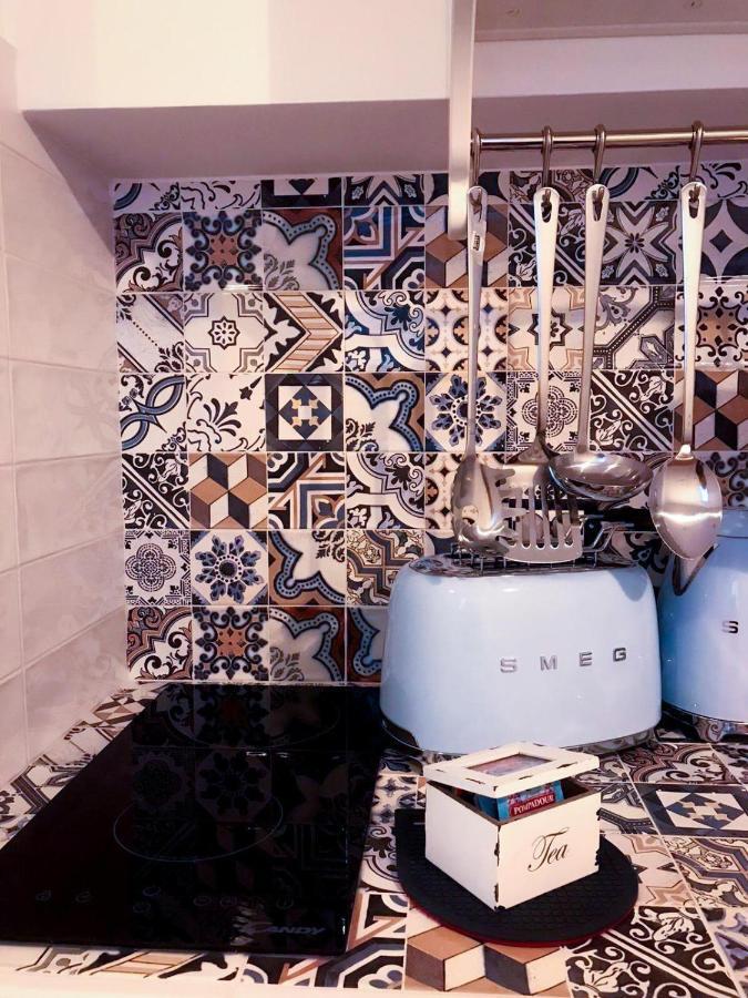 Casa Di Flo Lägenhet Bari Exteriör bild